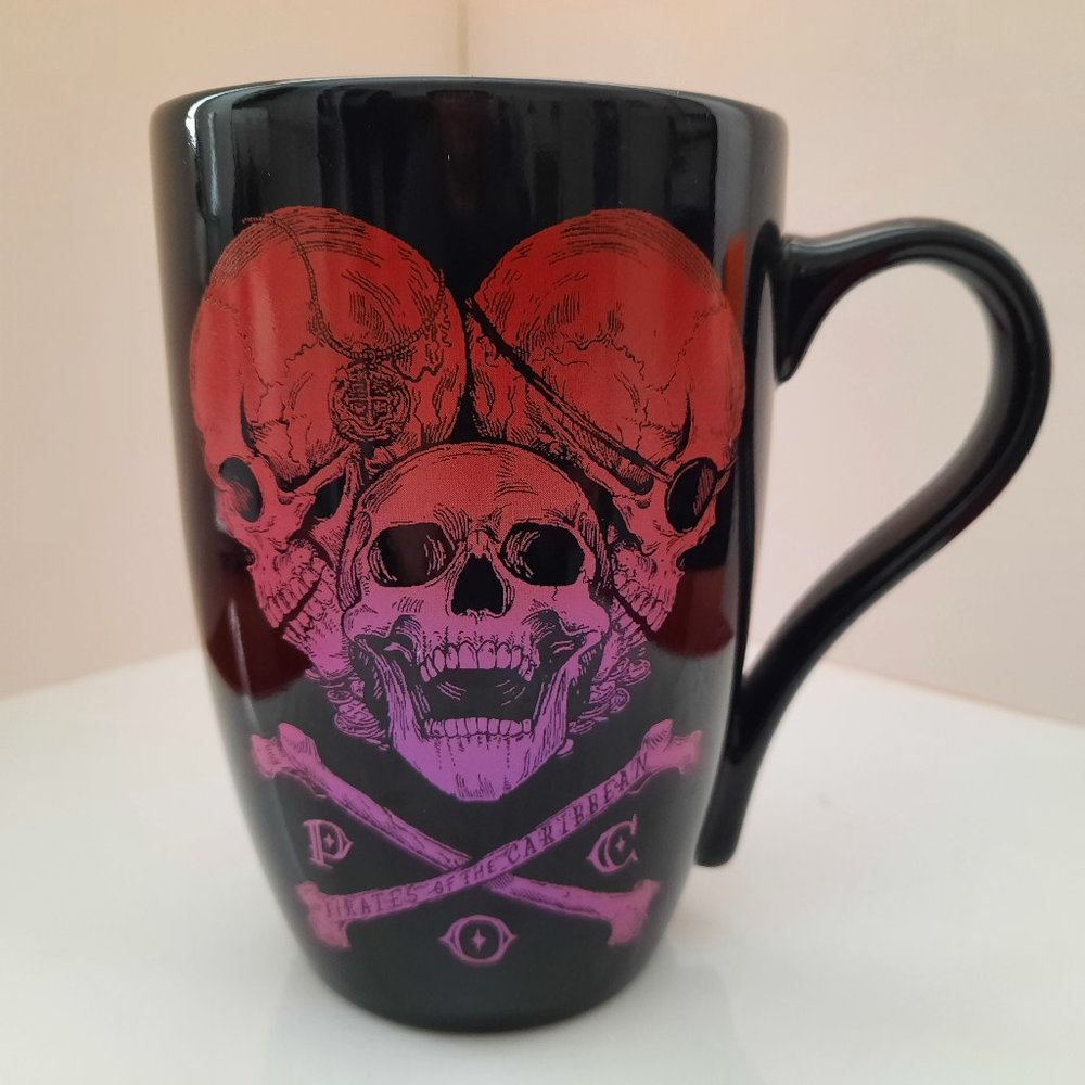 Disney Pirates of the Caribbean Mug Black